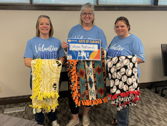 United Way Tie Blankets